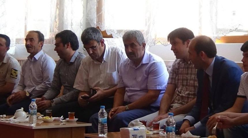 İspir&rsquo;de Bayramlaşma Programı D&uuml;zenlendi