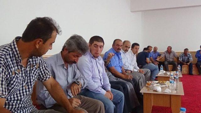 İspir&rsquo;de Bayramlaşma Programı D&uuml;zenlendi 1