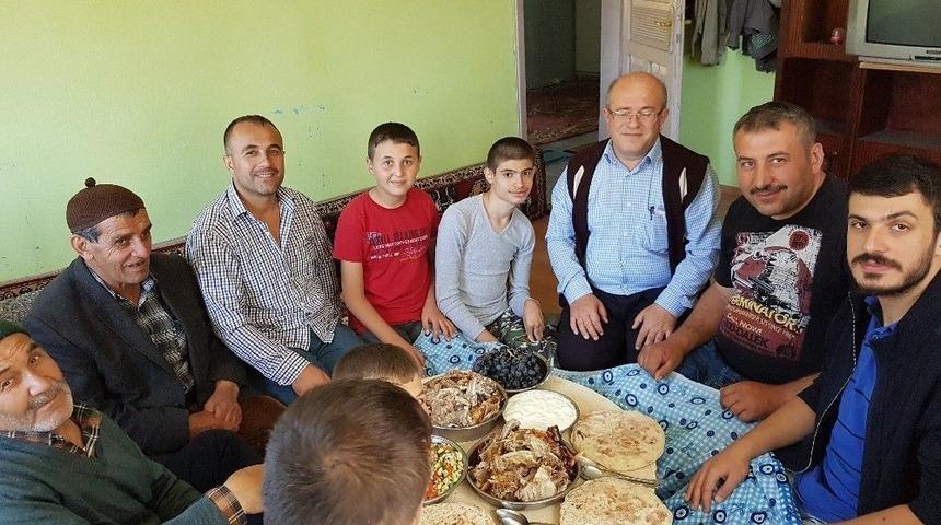 Bu Mahallede &Ccedil;ifte Kurban Geleneği