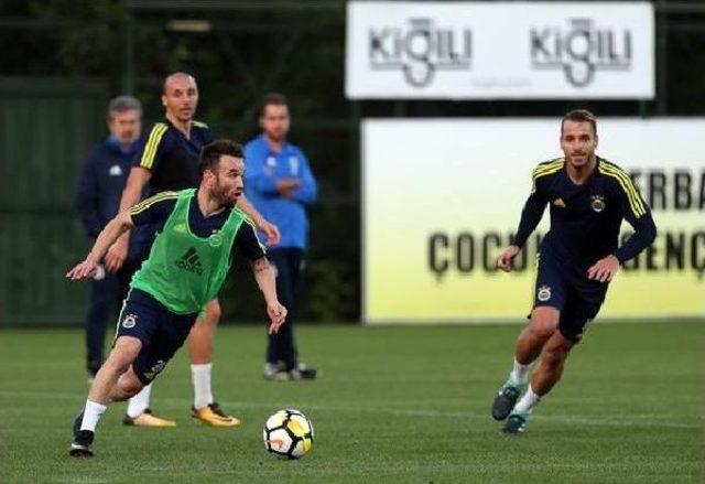 Fenerbahçe, Başakşehir'e Çalıştı