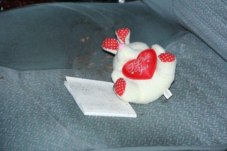 İkiye Bölünen Araçtan Sağ Kurtuldular G1