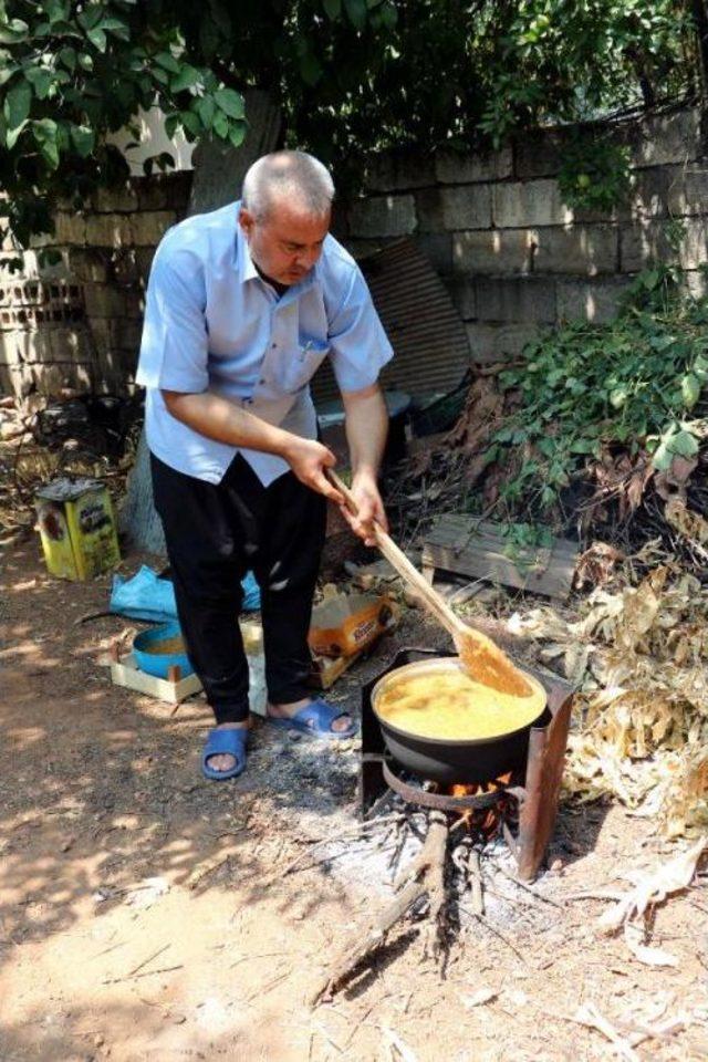 Hatay'da 'belben' Tatlısının Yapımı Başladı