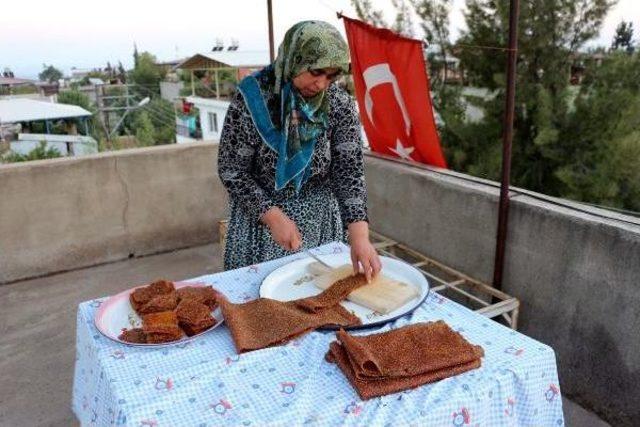 Hatay'da 'belben' Tatlısının Yapımı Başladı