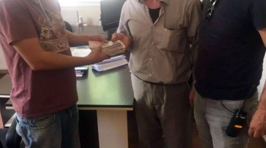 Taşındığı Evde Unutulan Parayı Harcadı