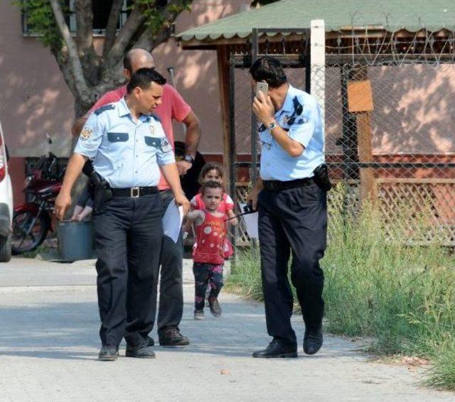 Gidecek Yer Bulamayan Suriyeli Kadın 3 &Ccedil;ocuğuyla Ortada Kaldı 2