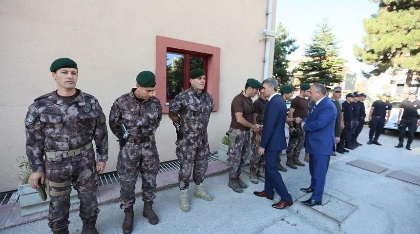 Vali Baruş Ve Başkan Yılmaz&rsquo;dan Bayram Ziyaretleri