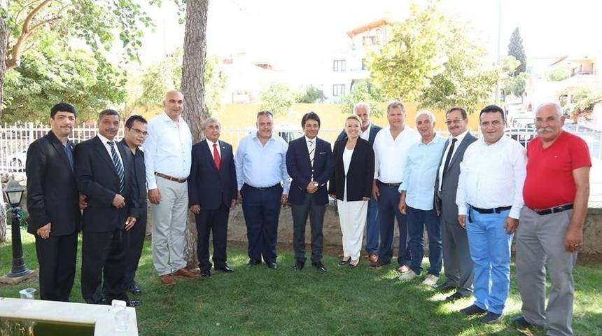 Urla&rsquo;da Bayramlaşma T&ouml;reni