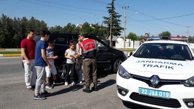 Edirne Jandarmasından Bayram Uygulaması 1