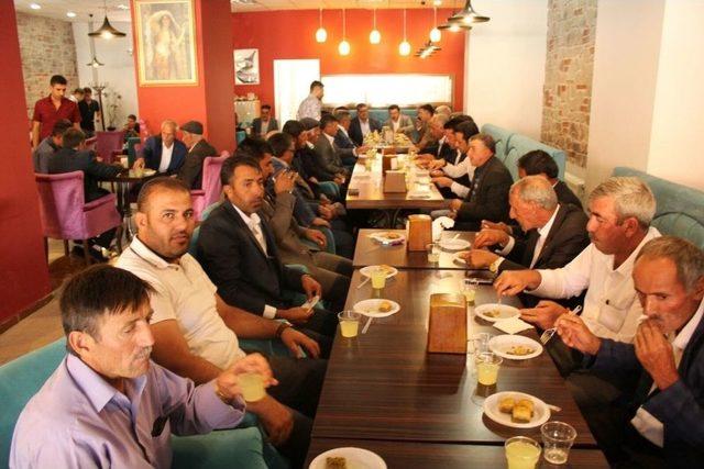 &Ccedil;aldıran&rsquo;da Resmi Bayramlaşma 3