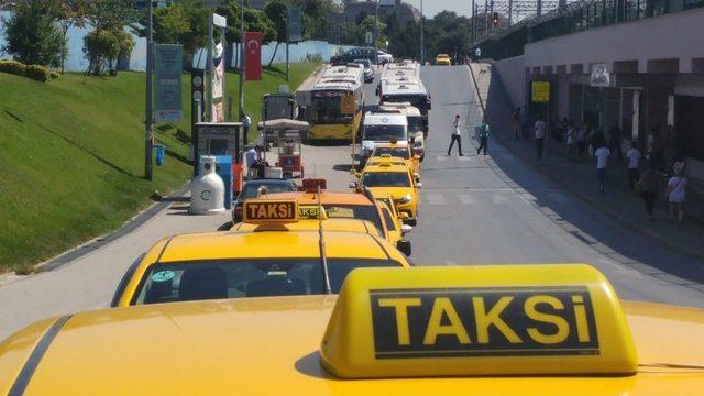 (özel Haber) Kurban Bayramı Taksicileri Vurdu