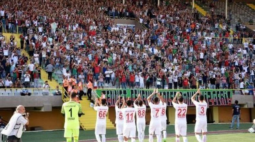 Karşıyaka'nın Kozu Taraftarı