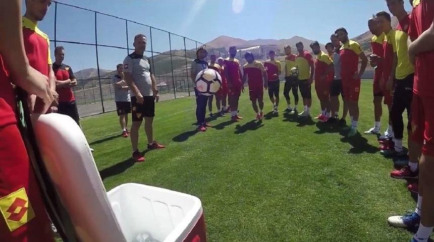 G&ouml;ztepe&rsquo;den 12 Dev Adam&rsquo;a Destek Mesajı