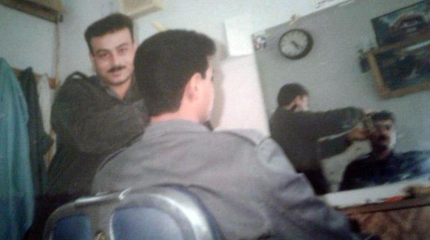 (&ouml;zel Haber) Esed&rsquo;in Zulm&uuml;nden Ka&ccedil;an Y&uuml;zbaşı, Kayseri&rsquo;de Berberlik Yapıyor