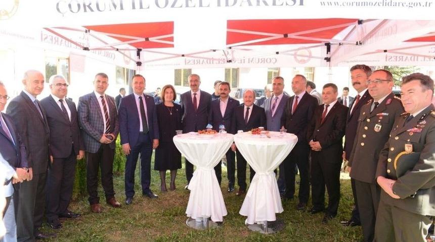 &Ccedil;orum Valiliği&rsquo;nde Bayramlaşma Programı