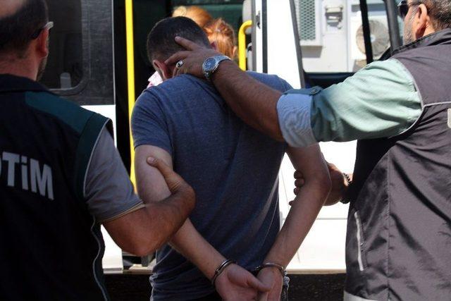 Narkotim Ekipleri Uyuşturucu D&ouml;ng&uuml;s&uuml;n&uuml; &Ccedil;&ouml;zd&uuml; 1