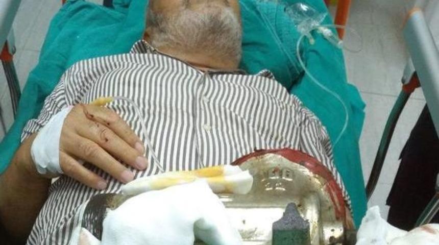 Kurban Eti &Ccedil;ekerken Elini Kıyma Makinesine Sıkıştırdı