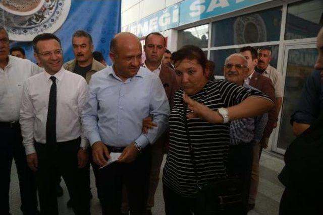 Fikri Işık: Bm Zulüm Karşısında Sessiz Kalırsa Itibarı Ortadan Kalkar (2)