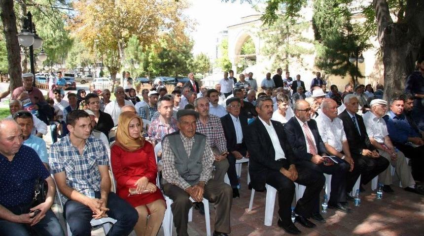 Bakan Eroğlu&rsquo;ndan, Ak Parti&rsquo;li Teşkilat &Uuml;yelerine Se&ccedil;im &Ccedil;ağrısı