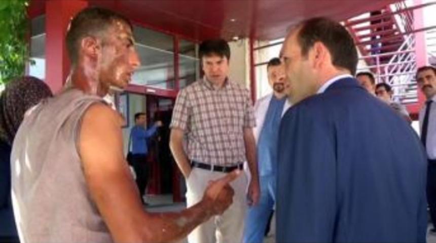 &Ccedil;akmağı Yakınca Lpg'li Otomobilde Patlama Oldu: 2 Kuzen Yaralı