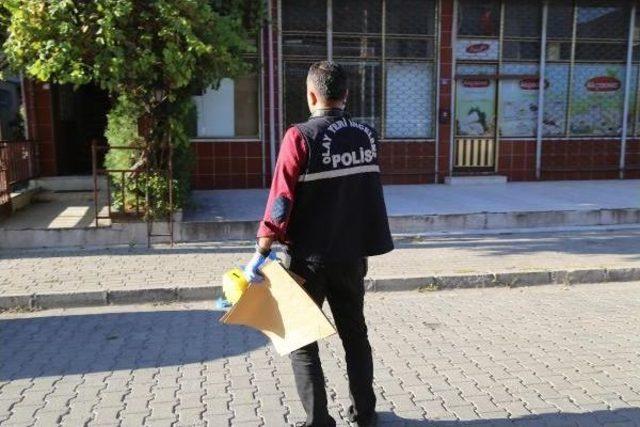 Kalbine Ateş Ederek Intihar Etti 1