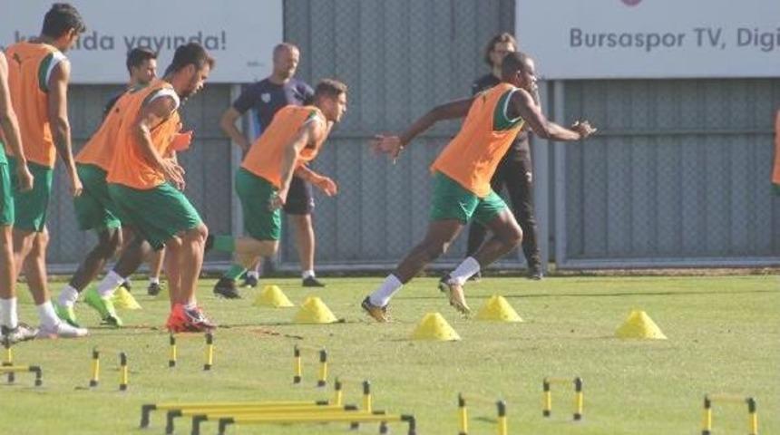 Bursaspor, Bayramda Da Antrenman Yaptı