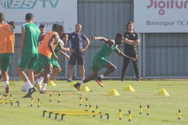 Bursaspor, Bayramda Da Antrenman Yaptı 3