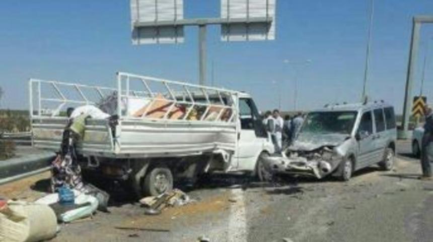 Şanlıurfa&rsquo;da Trafik Kazası: 3 Yaralı