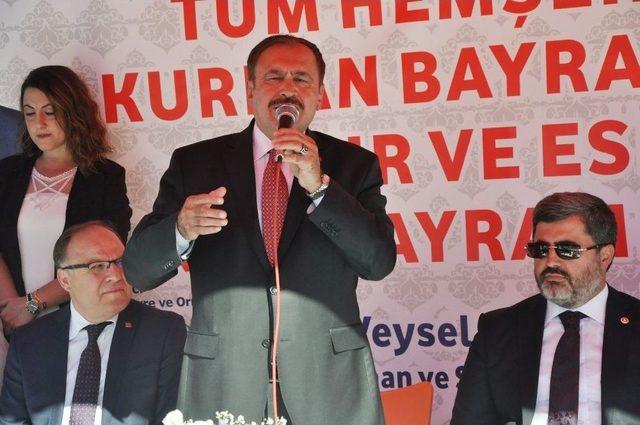 Bakan Eroğlu’ndan Sandıklı’ya Bayram Müjdesi