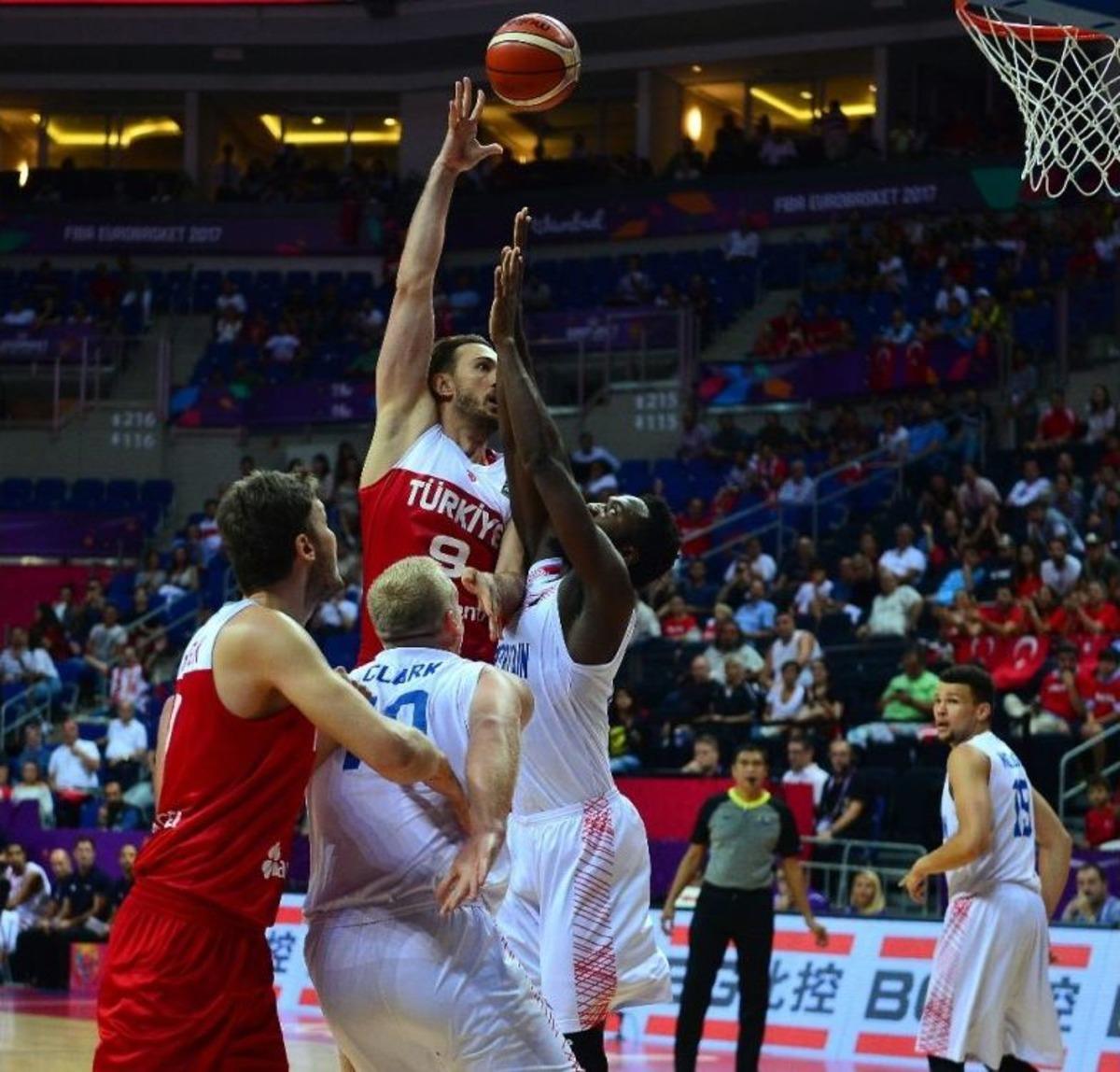 Milliler B&uuml;y&uuml;k Britanya&rsquo;yı 84-70 Mağlup Etti
