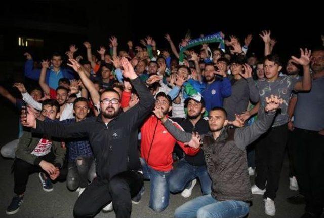 Rize de, Brezilyalı Futbolcuya G&ouml;rkemli Karşılama 1