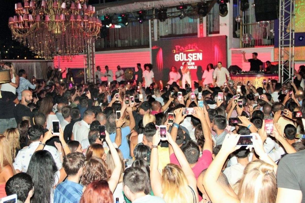 G&uuml;lşen&rsquo;i G&ouml;ren Y&uuml;zlerce Hayranı Aynı Anda Telefonlarına Sarıldı