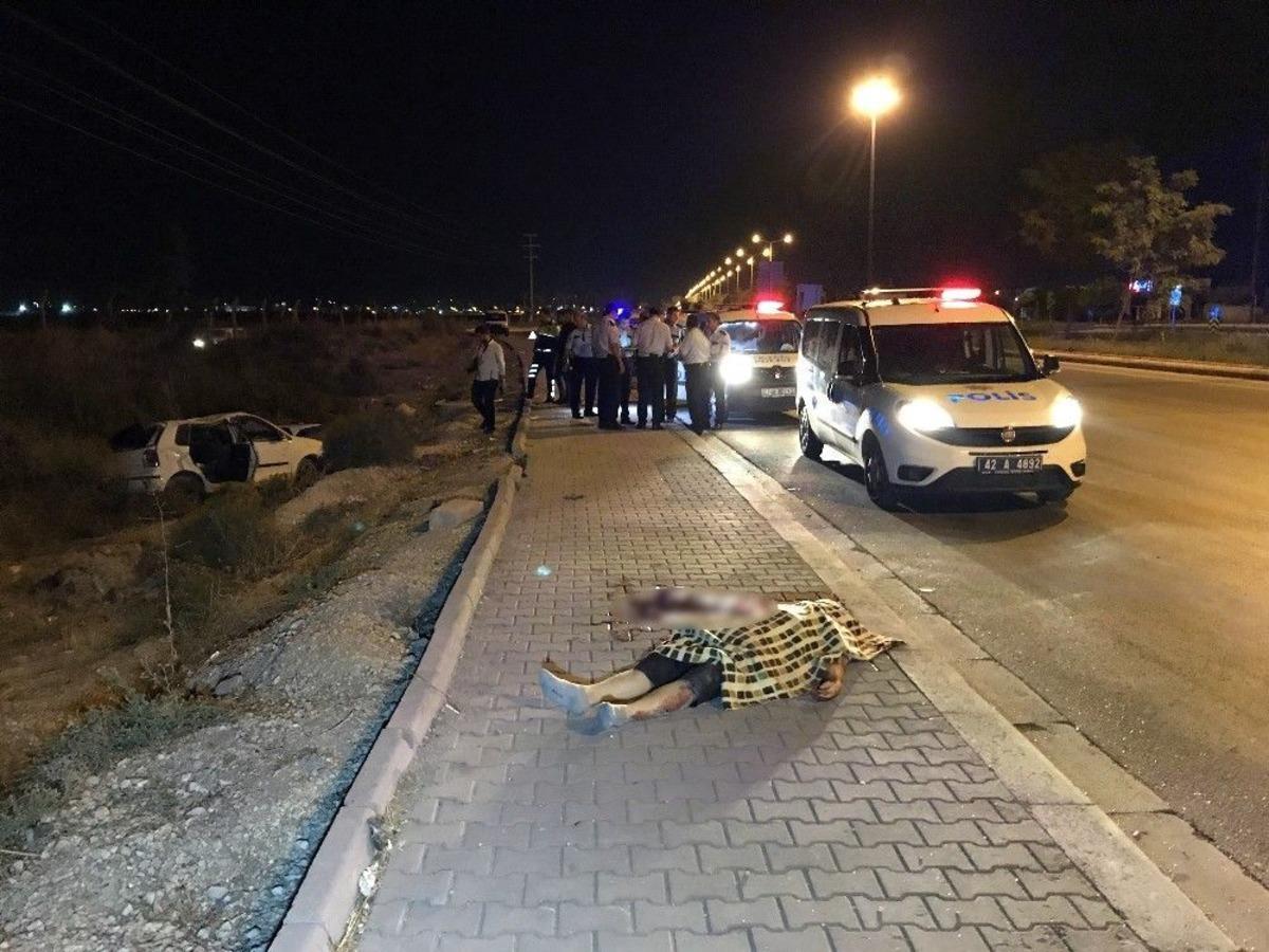 Kontrolden &Ccedil;ıkan Otomobil Takla Attı: 2 &Ouml;l&uuml;, 1 Yaralı