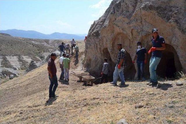 Niğde'de Yeraltı Şehri Turizme Kazandırılıyor