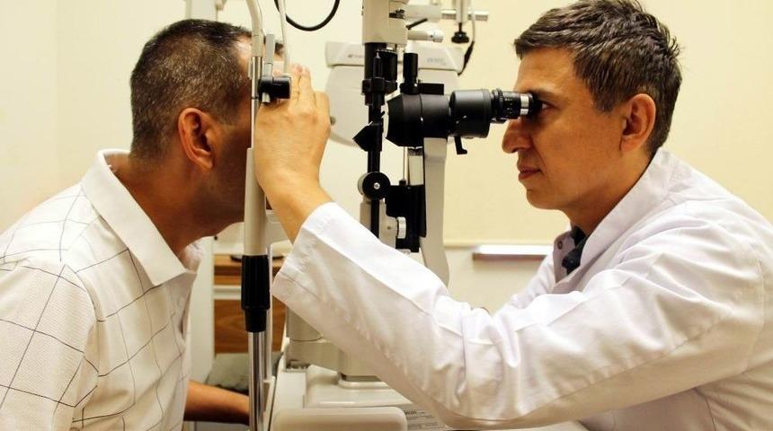 Do&ccedil;. Dr Altan G&ouml;ktaş: &ldquo;kurban Bayramında G&ouml;z Rahatsızlıkları Artıyor&rdquo;