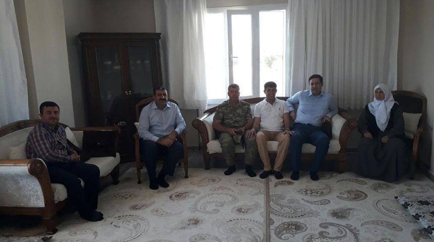 Başkan G&uuml;len&ccedil; Şehit Ailelerine Bayram Ziyareti