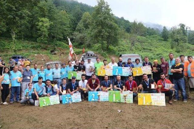 Off-Road Karadeniz'de Nefesleri Kesti