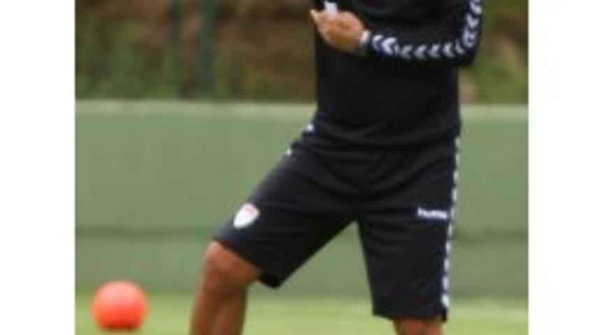 Manisaspor'da Hedef 3 Ma&ccedil;ta 7 Puan