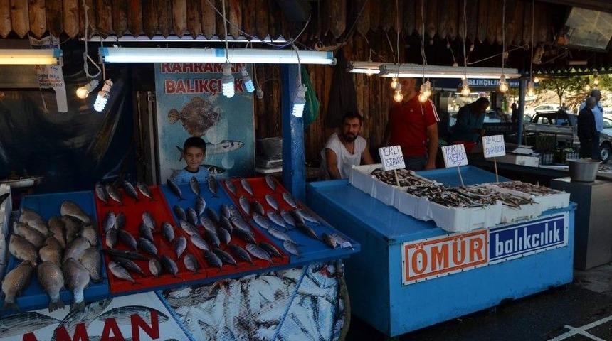 Balık Sezonu A&ccedil;ıldı Tezgahlar Şenlendi