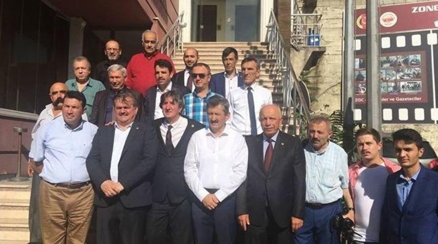 Gazeteciler Bayramlaştı