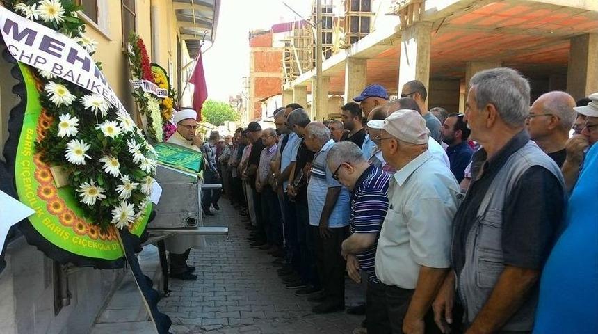 İş Adamı Necati Uytun&rsquo;un Annesi Vefat Etti