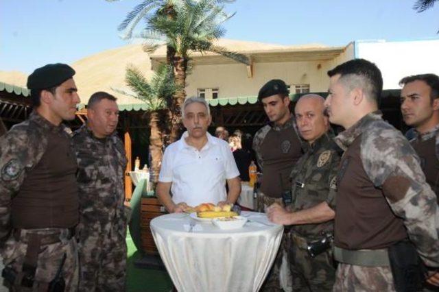 Hakkari Valisi Toprak; 'şehit Polisin Kanı Yerde Kalmadı'