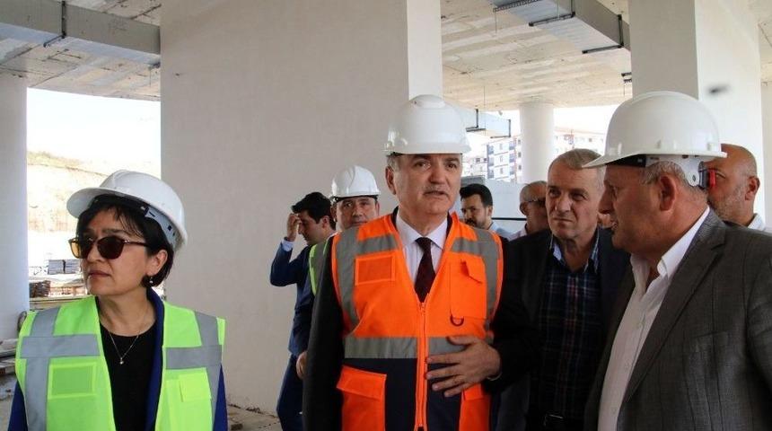 Bakan &Ouml;zl&uuml;: &ldquo;yerli Otomobil İle İlgili Eyl&uuml;l Ayında A&ccedil;ıklama Yapacağız&rdquo;