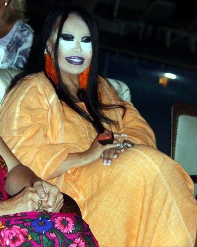 B&uuml;lent Ersoy, Bodrum Gecelerinde Eğlendi 2