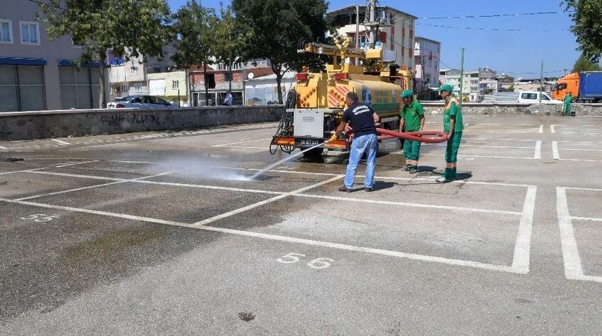 Osmangazi&rsquo;de Kurban Kesim Yerleri Temizlendi