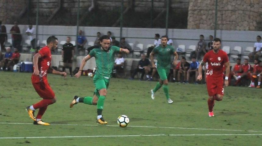 Alanyaspor Hazırlık Ma&ccedil;ında Antalyaspor&rsquo;u Mağlup Etti