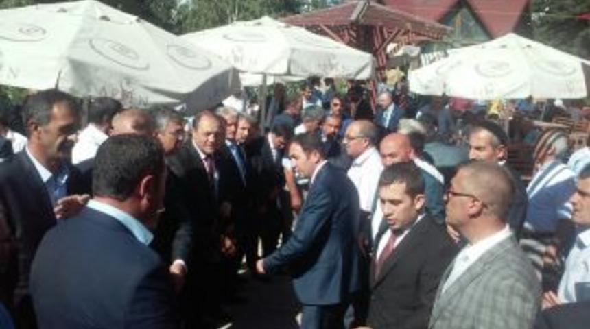 Mhp Erzurum Teşkilatında Bayramlaşma