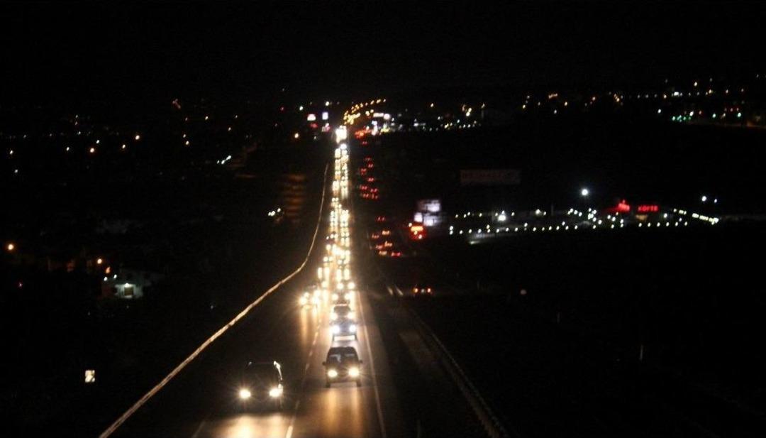 Tekirdağ&rsquo;da 20 Kilometrelik Ara&ccedil; Kuyruğu