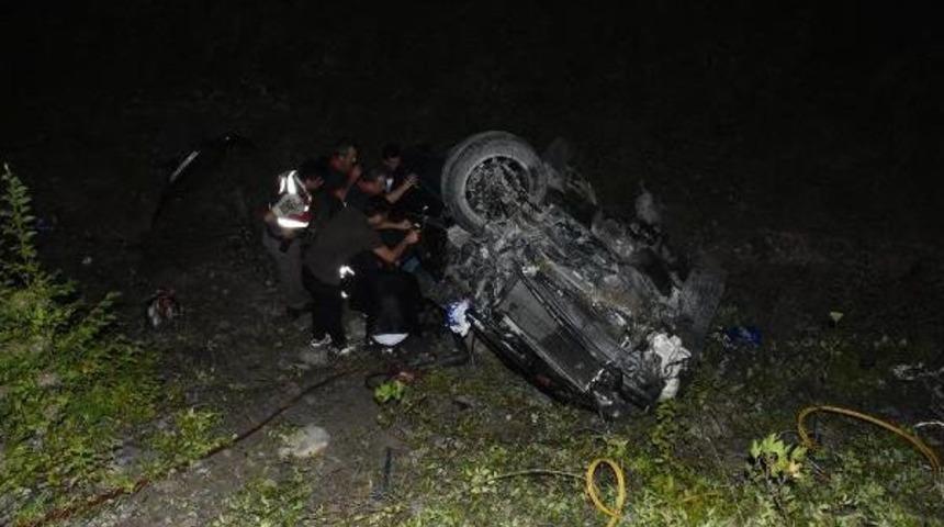 Sinop'ta Kaza: 1 &Ouml;l&uuml;, 2 Yaralı