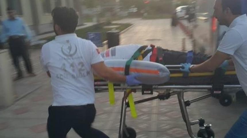 Kahta'da Iki Ayrı Kaza: 1 &Ouml;l&uuml;, 4 Yaralı