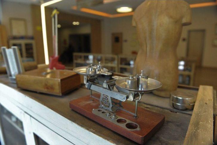 Sağlık Müzesi Bir Döneme Şahitlik Ediyor G4